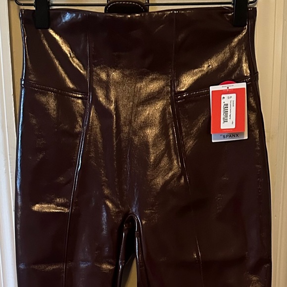 SPANX: FAUX PATENT LEATHER LEGGINGS, RUBY Size Petite Small. NWT. 128 retail - Picture 10 of 11